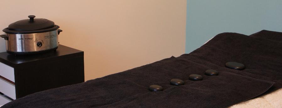 Hot Stones Therapy.